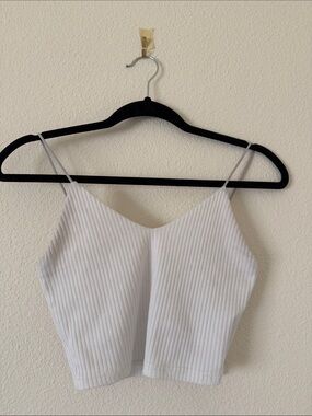 Amazon Essentials White Ribbed V-Neck Crop Top